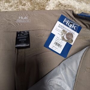 Huk cargo shorts